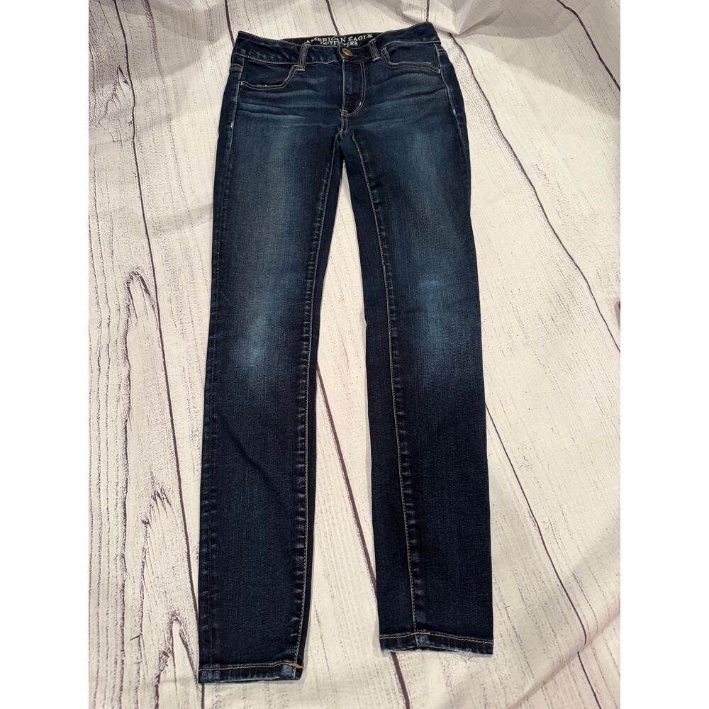 American Eagle Superstretch Skinny Jeans Size 2 Short